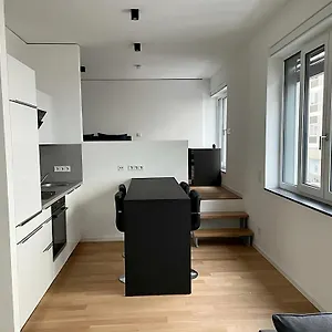 Modern In The Center Of Appartamento